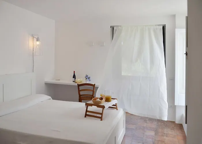 Canisello 3* Ното